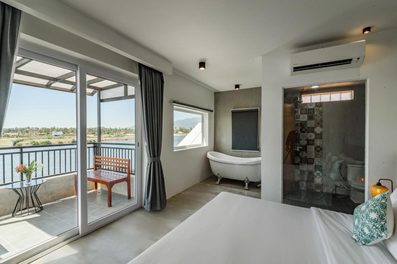 พคา กราวัน บูติก Hotel กำปอต ภายนอก รูปภาพ